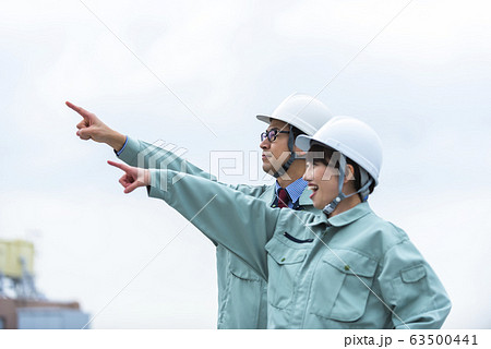 エンジニア　建設業　ゼネコン　屋上　男女 63500441