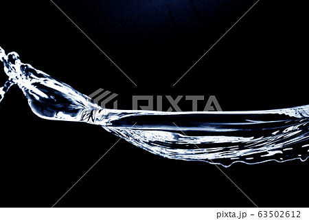水 水 63502612