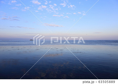 北海道 稚内 早朝の宗谷海峡 北海道 稚内 早朝の宗谷海峡 63505889
