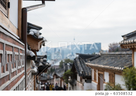 Bukchon Hanok Village, a Korean traditional Bukchon Hanok Village, a Korean traditional 63508532