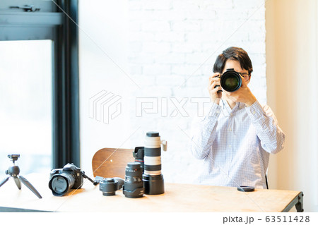 カメラ 趣味 男性 63511428