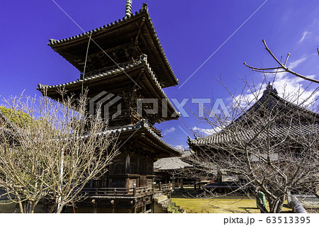 牛窓　本蓮寺　三重塔　岡山県瀬戸内市 63513395