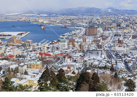 函館_冬の教会群と港町 63513420