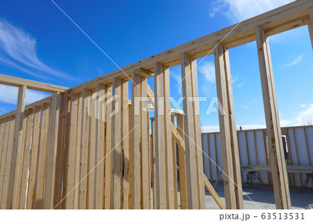 residential construction wood beams wall carpentry residential construction wood beams wall carpentry 63513531