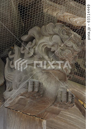 信州　安曇野　豊科　法蔵寺山門　諏訪大隅流柴宮矩重と地元の名工浅川豊八の造立　長野県宝 63514449
