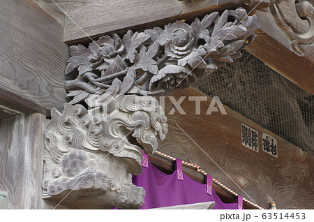 信州　安曇野　豊科　法蔵寺山門　諏訪大隅流柴宮矩重と地元の名工浅川豊八の造立　長野県宝 63514453