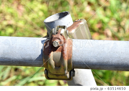 錆び付いたクランプ 63514650