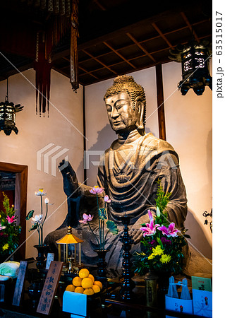 奈良県明日香村 飛鳥寺　釈迦如来坐像 63515017