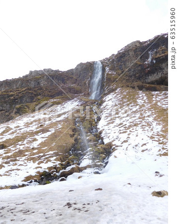 アイスランド　セリャラントスフォス近くの別の滝 63515960