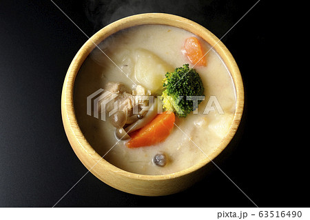 クリームシチュー 63516490