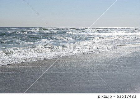 茨城県柳川海岸の波打ち際 茨城県柳川海岸の波打ち際 63517433