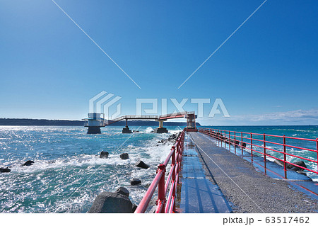 串本海中公園 海中展望塔 和歌山県東牟婁郡串本町有田の写真素材