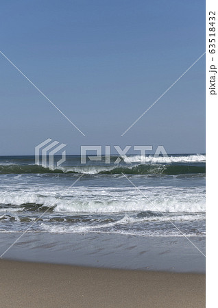 茨城県柳川海岸の浜辺 波打ち際 茨城県柳川海岸の浜辺 波打ち際 63518432