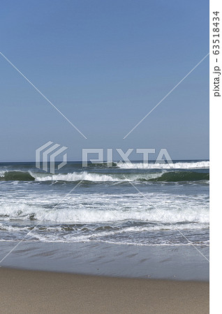 茨城県柳川海岸の浜辺 波打ち際 63518434