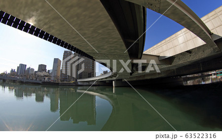 駅前大橋 63522316