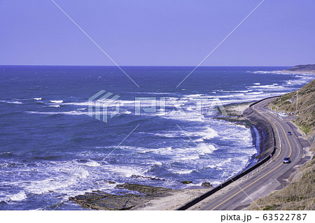 （静岡県）静岡県最南端、御前崎の海岸線 63522787
