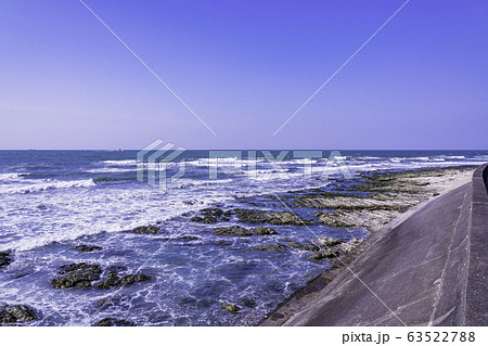 （静岡県）静岡県最南端、御前崎の海岸線 63522788