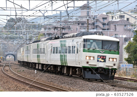 東海道本線　真鶴　JR東日本　185系200番台　OM09編成（大宮）　『踊り子』 63527526