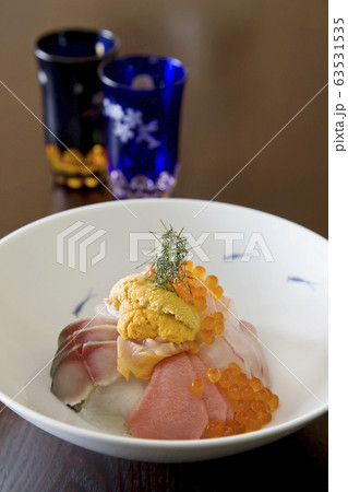 魚 シーフード ご飯 63531535