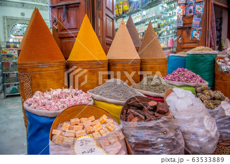 マラケッシュ　世界最大のスーク 63533889