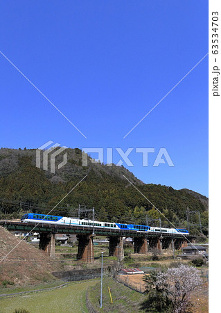 しまかぜ しまかぜ 63534703