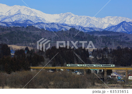 キハ110　磐越西線　一戸川橋梁 63535651