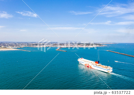 カーフェリーと大洗港（茨城県大洗町） 63537722