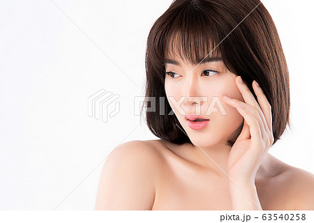 Beautiful Young Asian Woman with Clean Fresh Skin. 63540258