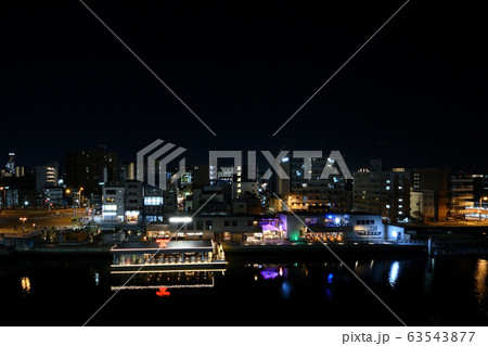タグボート大正　俯瞰ロング横位置③　夜景　段階露光HDR素材に 63543877