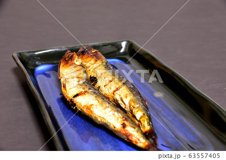 焼きイワシの丸干し 63557405