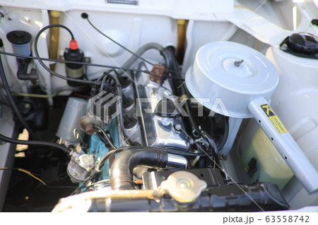 名車のエンジン 名車のエンジン 63558742