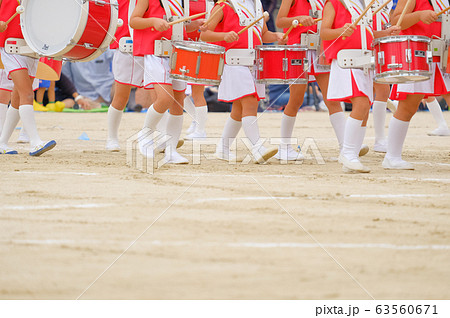 運動会 鼓笛隊 マーチングバンド 保育園 幼稚園の写真素材 [63560671] - PIXTA