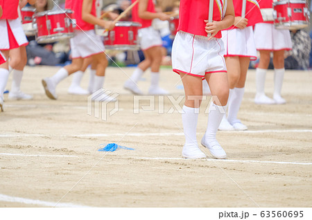 運動会 鼓笛隊 マーチングバンド 保育園 幼稚園の写真素材 [63560695] - PIXTA