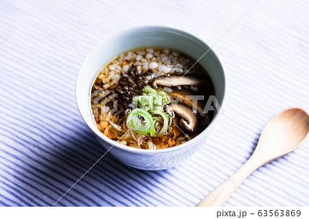 むき蕎麦 むき蕎麦 63563869