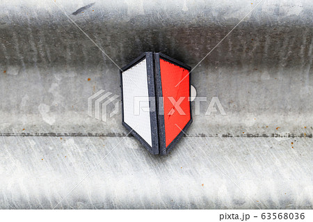 Red white retro-reflecting optical unit on 63568036