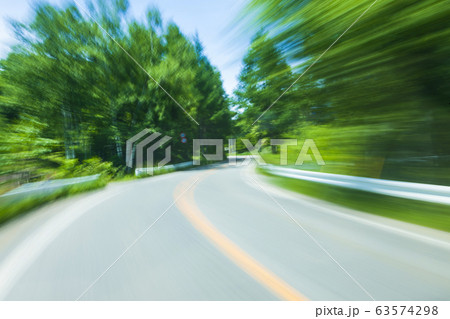 車窓より流れる景色 車窓より流れる景色 63574298