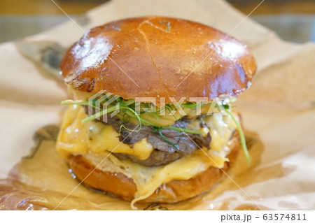 ハンバーガー バンズ ダイエット チーズ サインドイッチ 牛肉 ジャンク ハンバーガー バンズ ダイエット チーズ サインドイッチ 牛肉 ジャンク 63574811