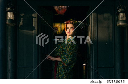 Beautiful woman in Geisha kimono 63586036