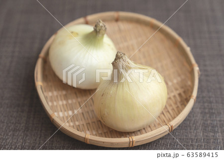 新玉ねぎ 新玉ねぎ 63589415