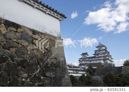 Beautiful white Himeji Castle in autumn season in Beautiful white Himeji Castle in autumn season in 63591331