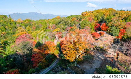 苗木城跡の風景(大矢倉跡・三の丸跡を見下ろす) 苗木城跡の風景(大矢倉跡・三の丸跡を見下ろす) 63592373