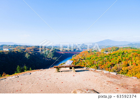 苗木城跡の風景(笠置矢倉跡から恵那峡・笠置山を望む) 苗木城跡の風景(笠置矢倉跡から恵那峡・笠置山を望む) 63592374