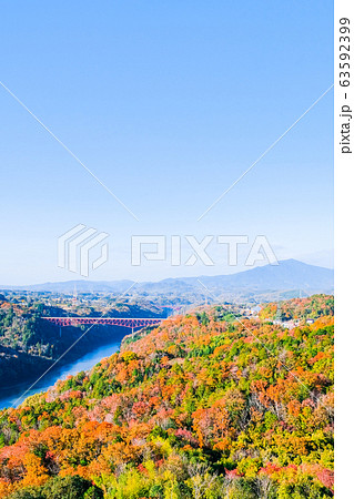 苗木城跡の風景(笠置矢倉跡から恵那峡・笠置山を望む) 苗木城跡の風景(笠置矢倉跡から恵那峡・笠置山を望む) 63592399