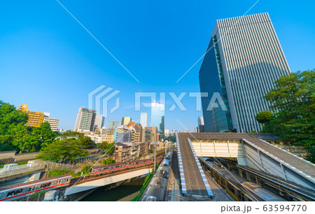 日本の東京都市景観 東京メトロ丸ノ内線などを望む 日本の東京都市景観 東京メトロ丸ノ内線などを望む 63594770