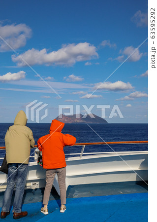 鳥島 63595292