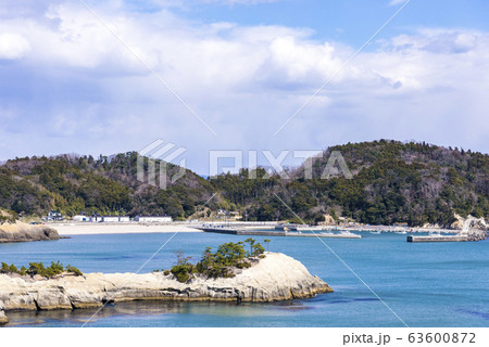 宮城　奥松島の宮戸島より望む 63600872