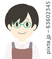 エプロン　人物　バストアップ　めがね 63602345