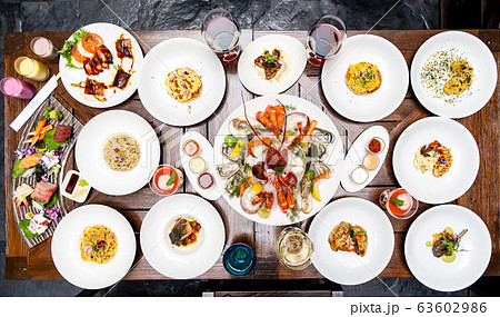 A la carte premium buffet restaurant 63602986