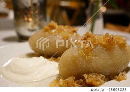 リトアニア 家庭料理 ツェッペリナイ じゃがいも 豚肉 東欧料理 ヨーロッパ 海外 芋 リトアニア 家庭料理 ツェッペリナイ じゃがいも 豚肉 東欧料理 ヨーロッパ 海外 芋 63603223