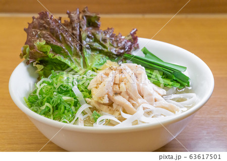 鶏のフォー 鶏のフォー 63617501